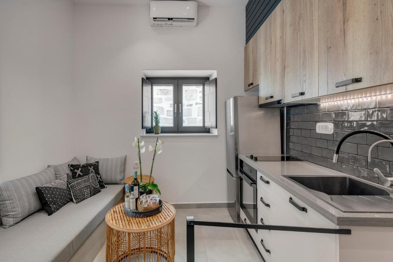Syrose Suites Ermoupoli Luaran gambar