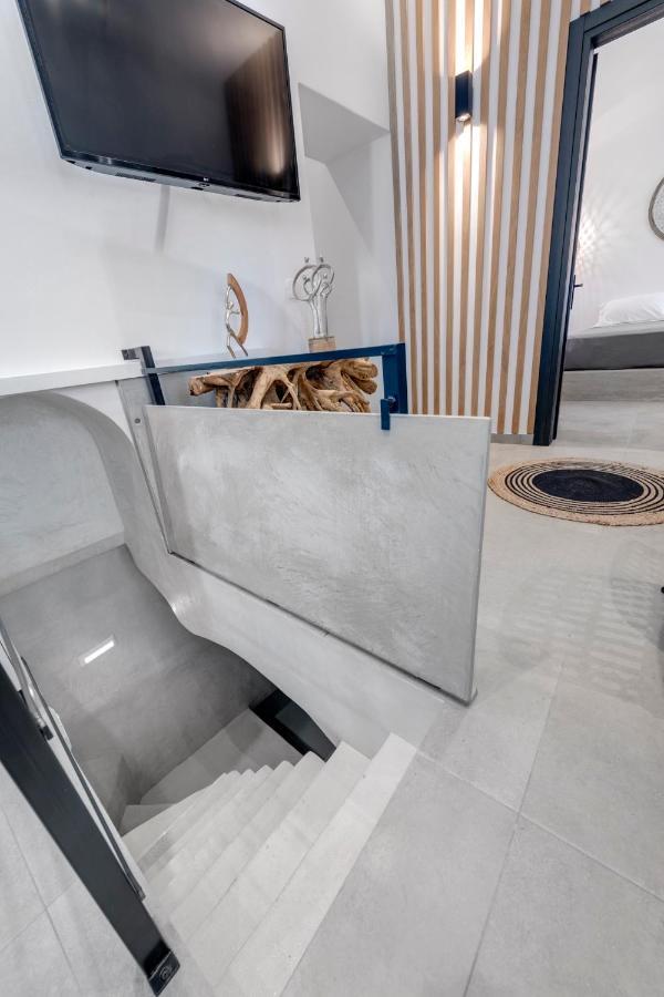 Syrose Suites Ermoupoli Luaran gambar